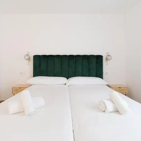 Homeforguest Moderno Apartamento Con Piscina En Corralejo Exterior photo