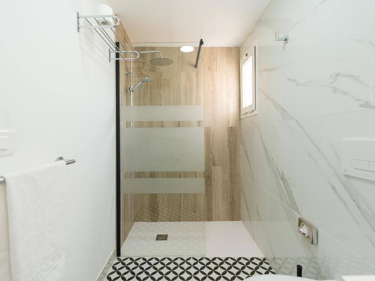 Homeforguest Moderno Con Piscina En Apartment